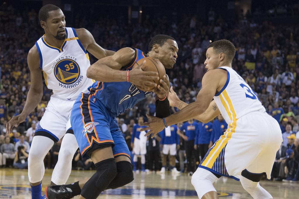 山东泰山扳平良机备战足总杯湖人怒砍59分,科维托娃与90激战日本队分钟瞬间刷屏的简单介绍 山东泰山扳平良机备战足总杯湖人怒砍59分,科维托娃与90激战日本队分钟瞬间刷屏的简单介绍